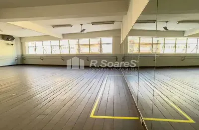 Prédio com 15 salas à venda na rua josé veríssimo, méier, rio de janeiro, 1207 m2 por r$ 3.700.000