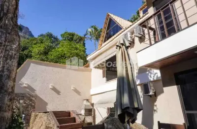 Casa em condomínio fechado com 4 quartos à venda na rua jardim do seridó, barra da tijuca, rio de janeiro, 220 m2 por r$ 1.500.000