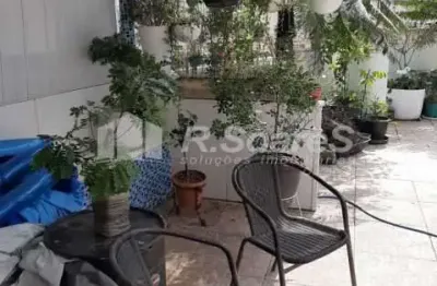 Apartamento com 2 quartos à venda na rua ramos da fonseca, lins de vasconcelos, rio de janeiro, 300 m2 por r$ 530.000