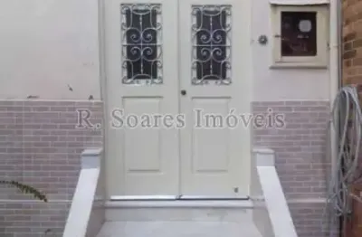 Casa com 4 quartos à venda na rua das laranjeiras, laranjeiras, rio de janeiro, 130 m2 por r$ 850.000