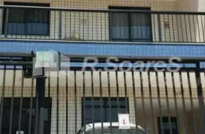 Apartamento com dois quartos, sendo um suíte, taquara, estrada do rio grande.