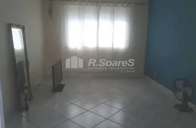 Casa com 2 quartos à venda na rua dois, realengo, rio de janeiro, 90 m2 por r$ 242.000