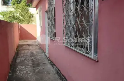 Casa com 3 quartos à venda na rua óbidos, bento ribeiro, rio de janeiro, 560 m2 por r$ 600.000