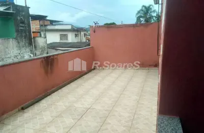 Casa com 2 quartos à venda na rua upiara, bento ribeiro, rio de janeiro, 70 m2 por r$ 190.000