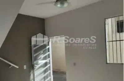Casa com 3 quartos à venda na rua ferraz, cascadura, rio de janeiro, 70 m2 por r$ 150.000