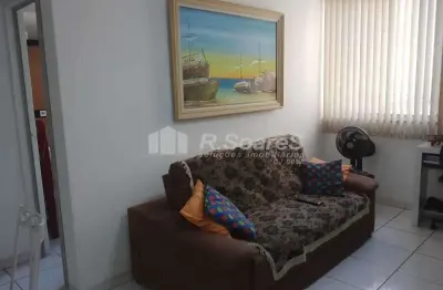 Apartamento com 2 quartos à venda na rua quiririm, vila valqueire, rio de janeiro, 44 m2 por r$ 190.000