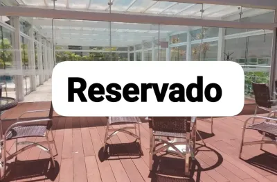 Kitnet / Stúdio para alugar na Rua Emiliano Perneta, 500, Centro, Curitiba