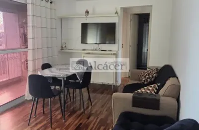 Excelente apartamento todo mobiliado no centro/batel.