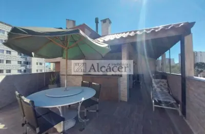 Cobertura duplex – semimobiliado em excepcional localização!