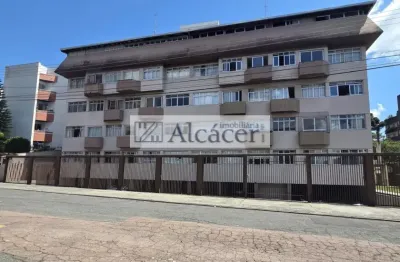 Apto bem localizado com peças amplas, rua tranquila, próximo ao colégio dom bosco, muffato gourmet e museu oscar niemeyer (mon).
