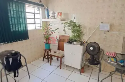 Casa comercial à venda no Km 18, Osasco 