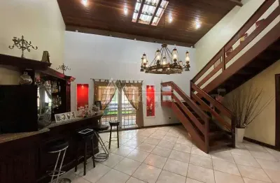 Casa em condomínio fechado com 4 quartos à venda na Chácara dos Junqueiras, Carapicuíba 