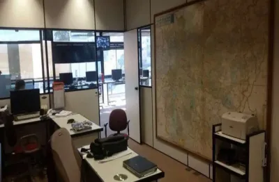 Prédio com 3 salas para alugar na vila amália (zona norte), são paulo , 750 m2 por r$ 16.000