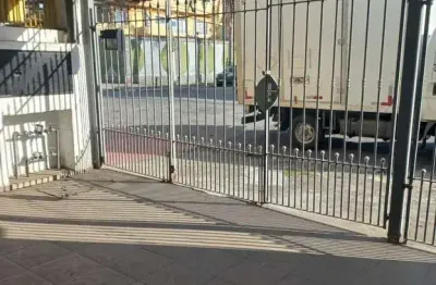 Imperdível oportunidade: casa à venda em são paulo-sp, no jardim brasil (zona norte) com quintal espaçoso e área gourmet!