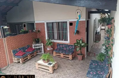 Imperdível oportunidade: casa à venda em praia grande-sp, 3 quartos, 2 banheiros, 2 vagas de garagem, 127m²!