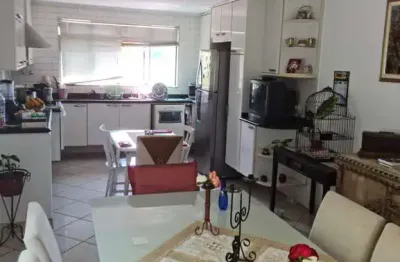 Casa à venda em são paulo-sp, vila irmãos arnoni: 3 quartos, 1 suíte, 4 banheiros, 5 vagas de garagem!