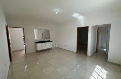 Apartamento com 2 quartos para alugar na Vila Ayrosa, São Paulo , 56 m2 por R$ 1.200