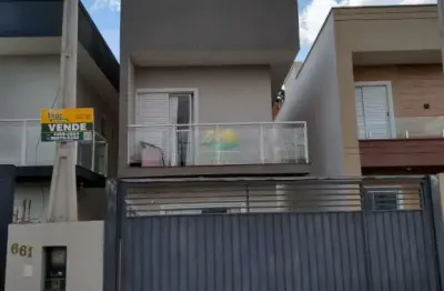 Linda casa disponível para venda ou locação em terra preta/mairiporã