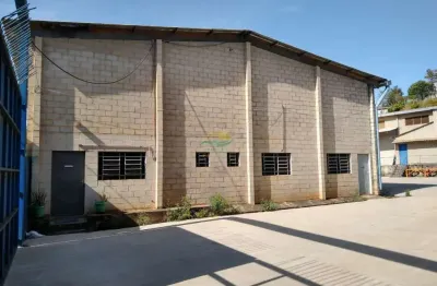 03 galpões muito bem estruturados em terra preta, mairiporã/sp