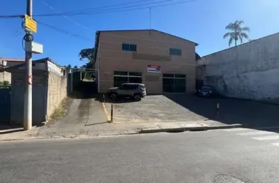 Salão comercial disponível para locação em terra preta, mairiporã/sp