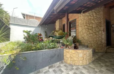 Casa com 4 quartos à venda no Jardim do Lago, Atibaia 