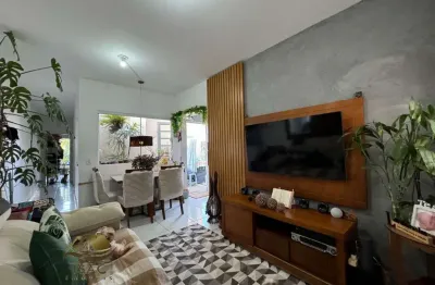 Linda! casa de campo aconchegante á venda em terra preta, mairiporã/sp