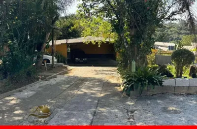 Excelente terreno quase todo murado á venda em terra preta, mairiporã/sp