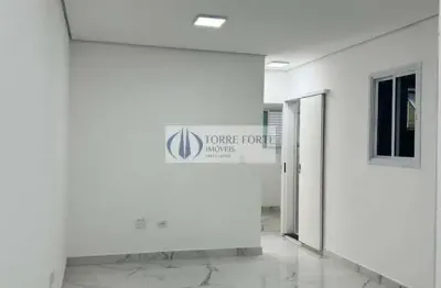 Lindo apartamento sem condomínio 2 dormitorios,1 suíte, 1 vaga com elevador