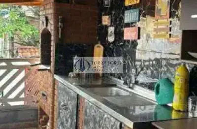 Linda casa com 3 dormitórios e 2 vagas no jardim vila formosa