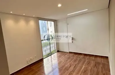 Apartamento reformado no parque ipê (z.o.) 2 dormitórios e 2 vagas