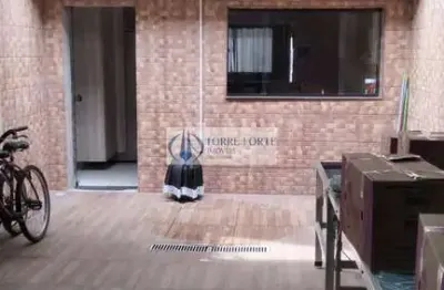 Linda casa com 2 dormitórios e 1 vaga em vila medeiros