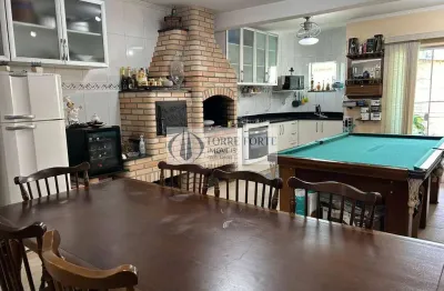 Sobrado com 2 casas e área gourmet, 380 m2, 4 vagas, na vila formosa