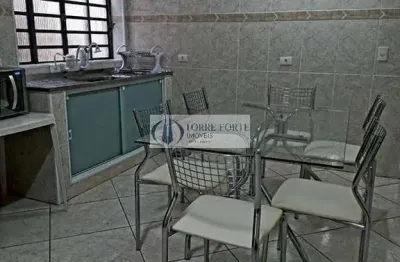 Casa terrea com 1 dormitorio 2 vagas de garagem na vila ema.