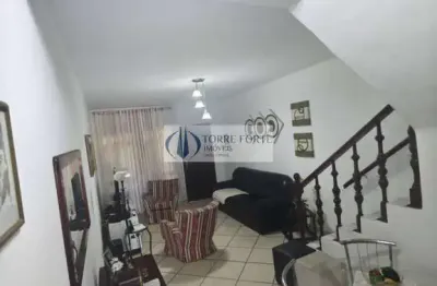 Sobrado 2 dormitórios, sendo 1 suíte, 1 vaga e edícula na penha