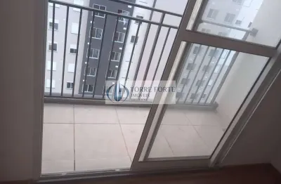 Apartamento 2 dormitórios com varanda  no belenzinho