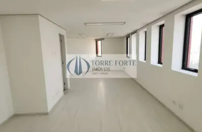 Sala comercial no centro da vila formosa com 1 vaga