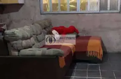 Sobrado 3 dormitórios, 1 suíte e 2 banheiros no jardim fernandes