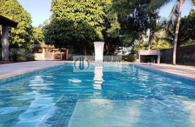 Pousada em condominio , com varanda e  piscina em ilheus bahia.