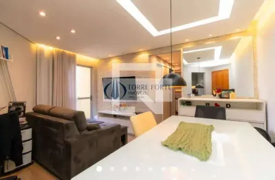 Apartamento 2 dormitórios e 1 vaga no sítio pinheirinho