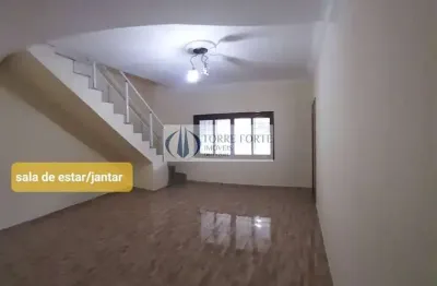 Sobrado de 145m² com 3 dormitórios e com 2 vagas na vila medeiros