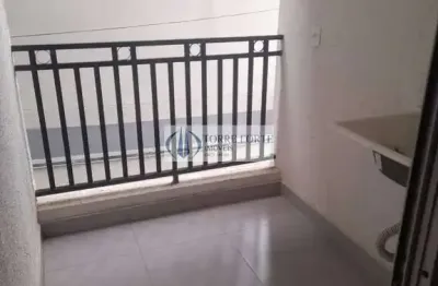 Lindo apartamento com 2 dormitórios e varanda na guilhermina esperança