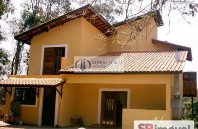 Casa de 533m² em condominio com 3 dormitórios com 4 vagas em itapevi