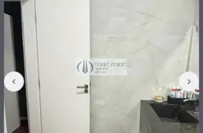 Sobrado com 4 dormitórios, 4 vagas de garagem 266 m², portões automâticos