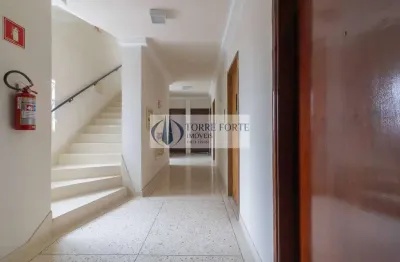 Lindo apartamento no itaim bibi, 2 dormitórios, prédio bem localizado.