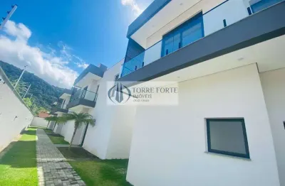 Maravilhosa casa condominio fechado em são sebastião, venha curtir o verão