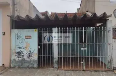 Casa precisa de reforma ,com 2 dormitorios 1 suite 2 vagas na vila formosa.