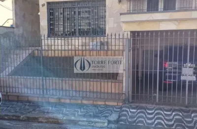 Casa térrea com 2 dormitórios, 1 vaga e edícula no parque são domingos