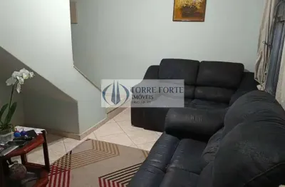Casa de 150m² com 4 dormitórios  com 2 vagas em jardim vila formosa