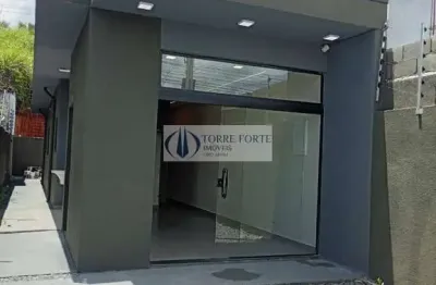 Linda Casa Terrea  com 3 Dormitórios 2 Vagas de Garagem em Itaquaquecetuba