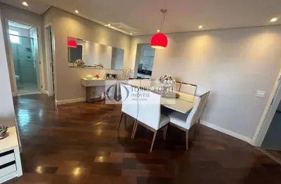 Lindo apartamento 2 dormitórios, 1 suíte, 2 vagas no Camilopolis